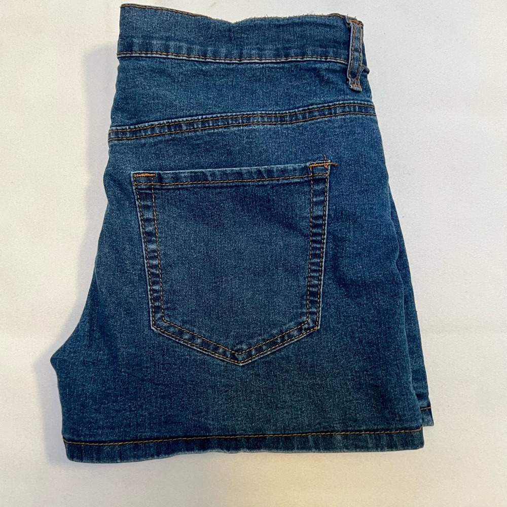 f21 dark denim shorts